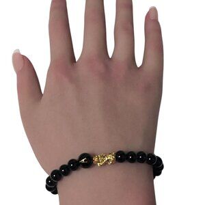 18K Gold Pixiu Piyao Bracelet Gemstones Onyx 6mm Elastic Bracelet Letter V